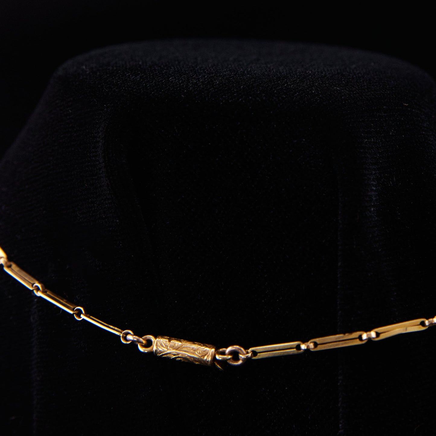 Banded Agate and Chrysoprase Choker