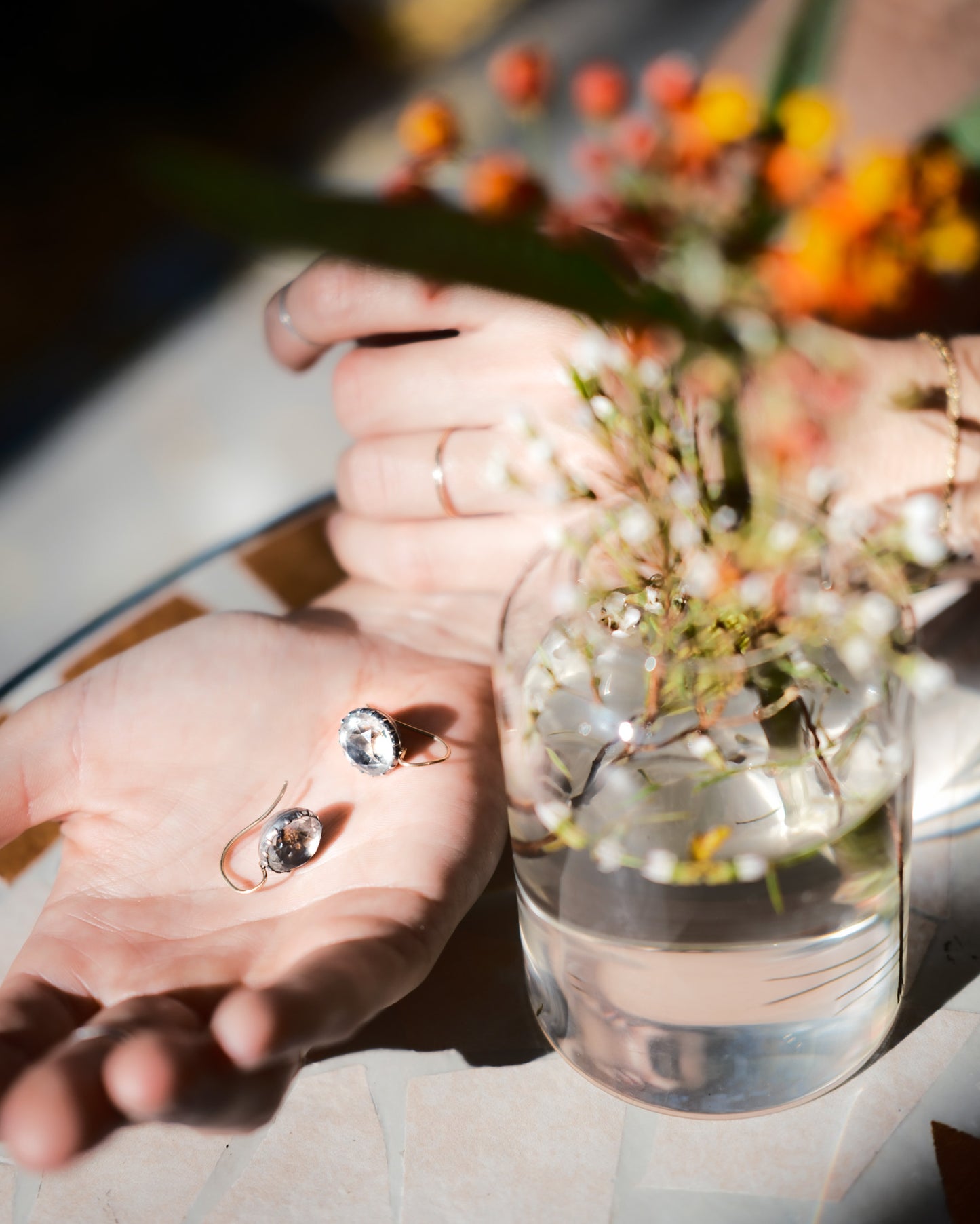 Black Dot Paste Earrings