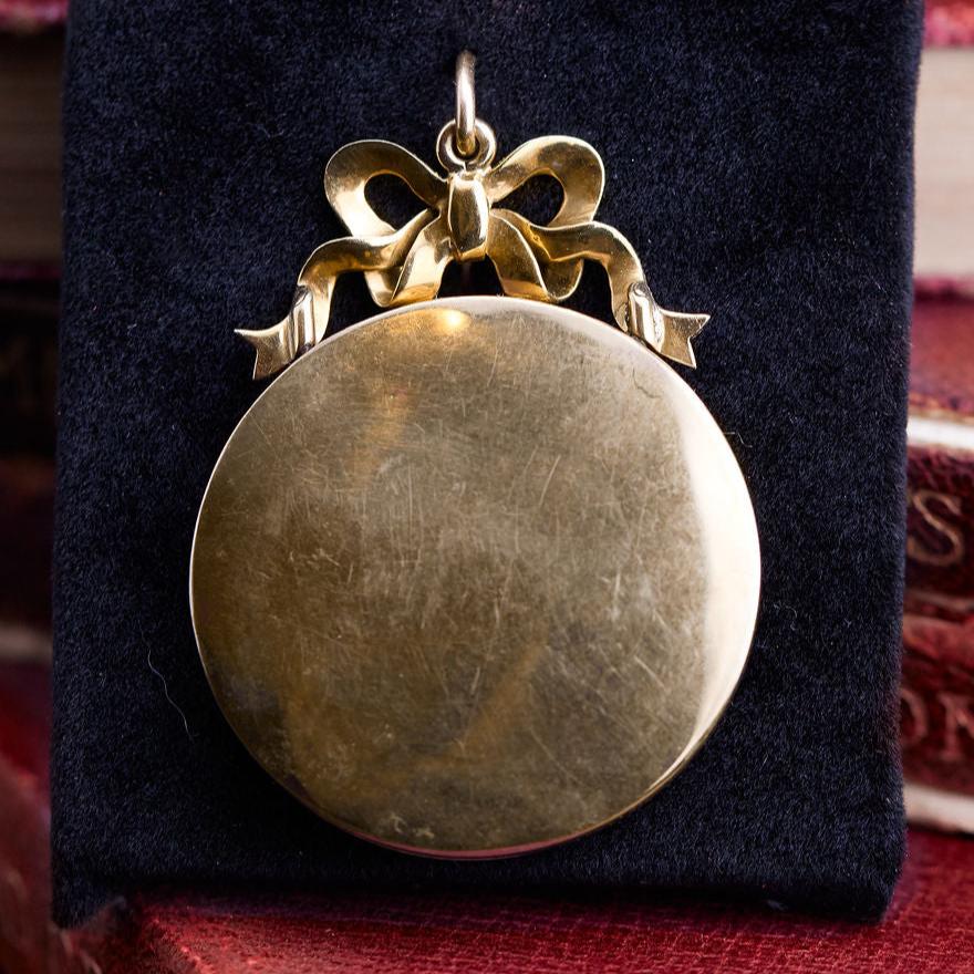 Late Victorian Bow Locket